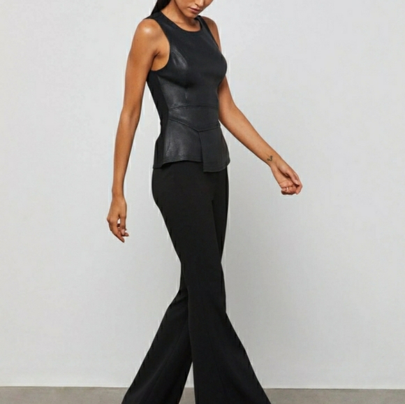 🌱 BCBGMaxAzria Faux Leather Sleeveless Peplum Top Black Sz XXS - Picture 10 of 10